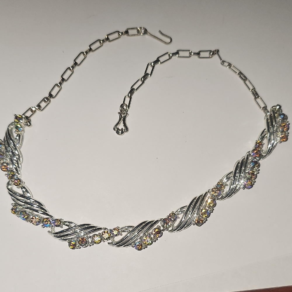 Star Elegant Vintage Silver and Multicolor Crystal Necklace